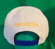 Load image into Gallery viewer, Los Angeles Lakers Cream Across the Board Snapback Hat Mitchell &amp; Ness