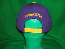 Load image into Gallery viewer, NBA Utah Jazz Mitchell &amp; Ness Hat Snapback
